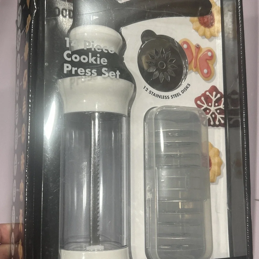 New Sealed OXO Good Grips 14-Piece Cookie Press Set Disk Storage case W/ Recipes